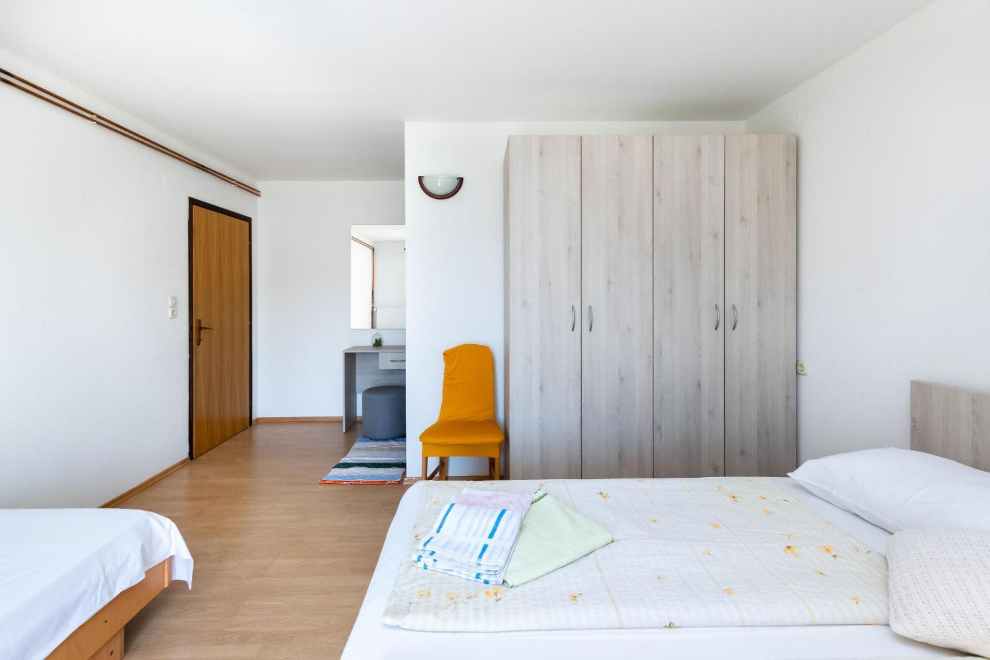 Apartments Boza Lopar Exterior photo